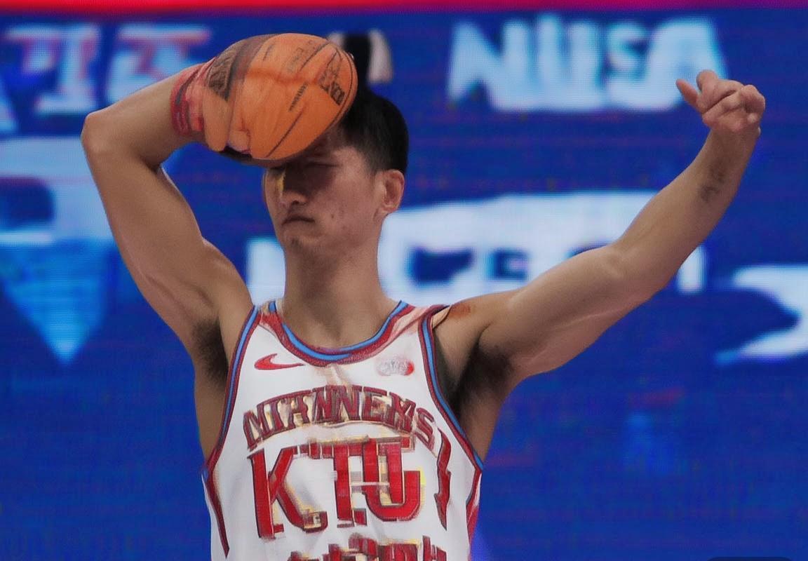 NBA焦点战：雷霆对火箭精彩对决全程回顾与战术解析